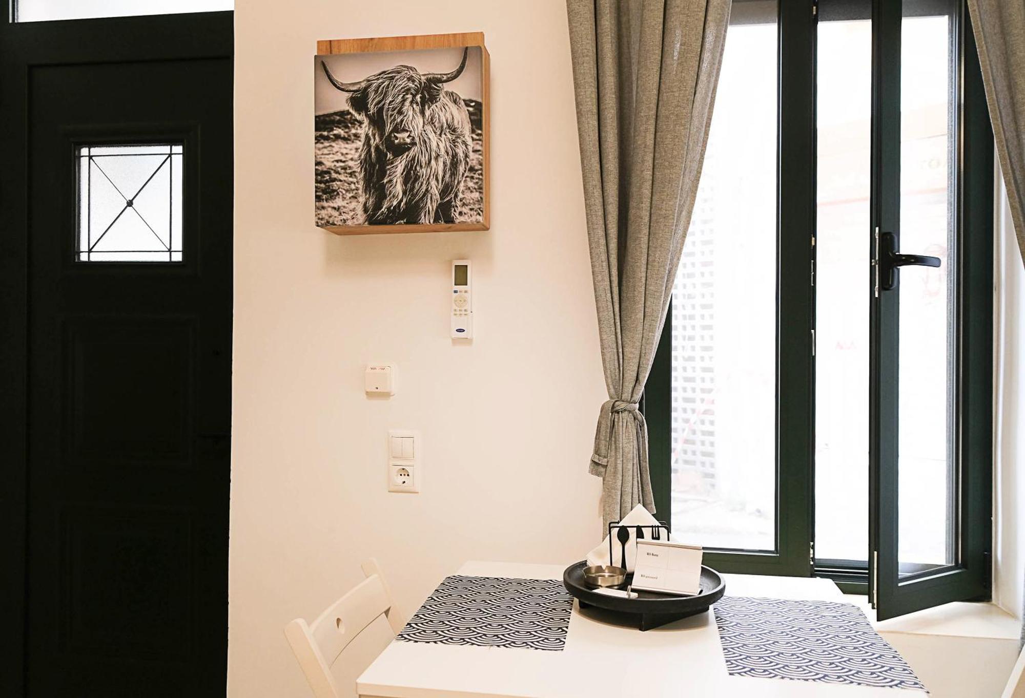 Irene Apartment & Irene Studio - City Center Héraklion Extérieur photo